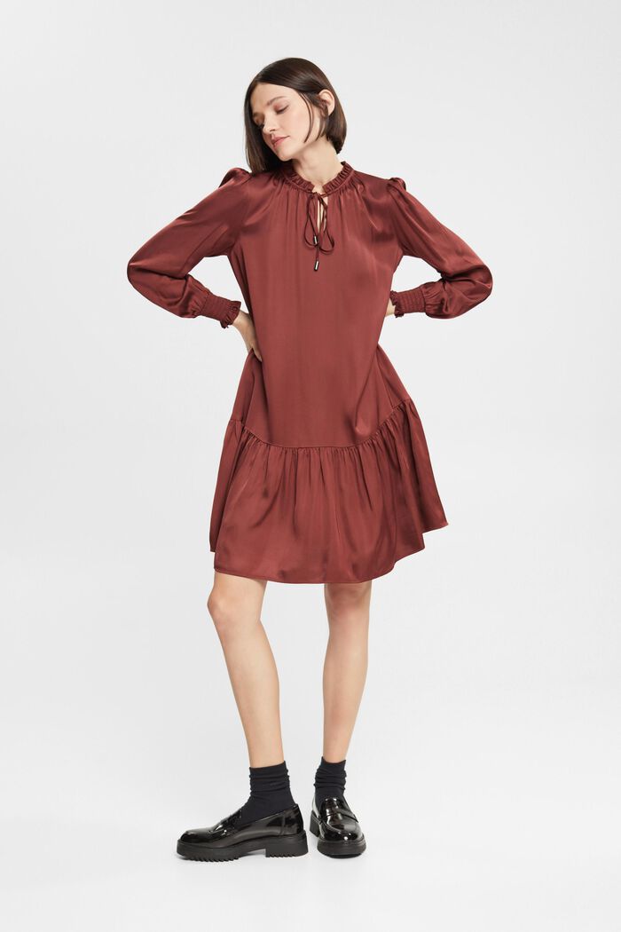 Satijnen jurk met gerimpelde kraag, LENZING™ ECOVERO™, BORDEAUX RED, overview