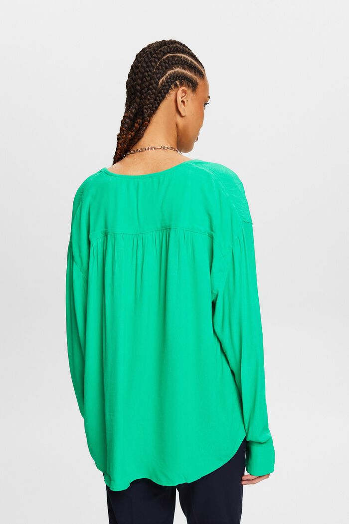 Crêpe blouse met V-hals, GREEN, detail image number 2