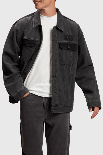 Oversized denim trucker jacket
