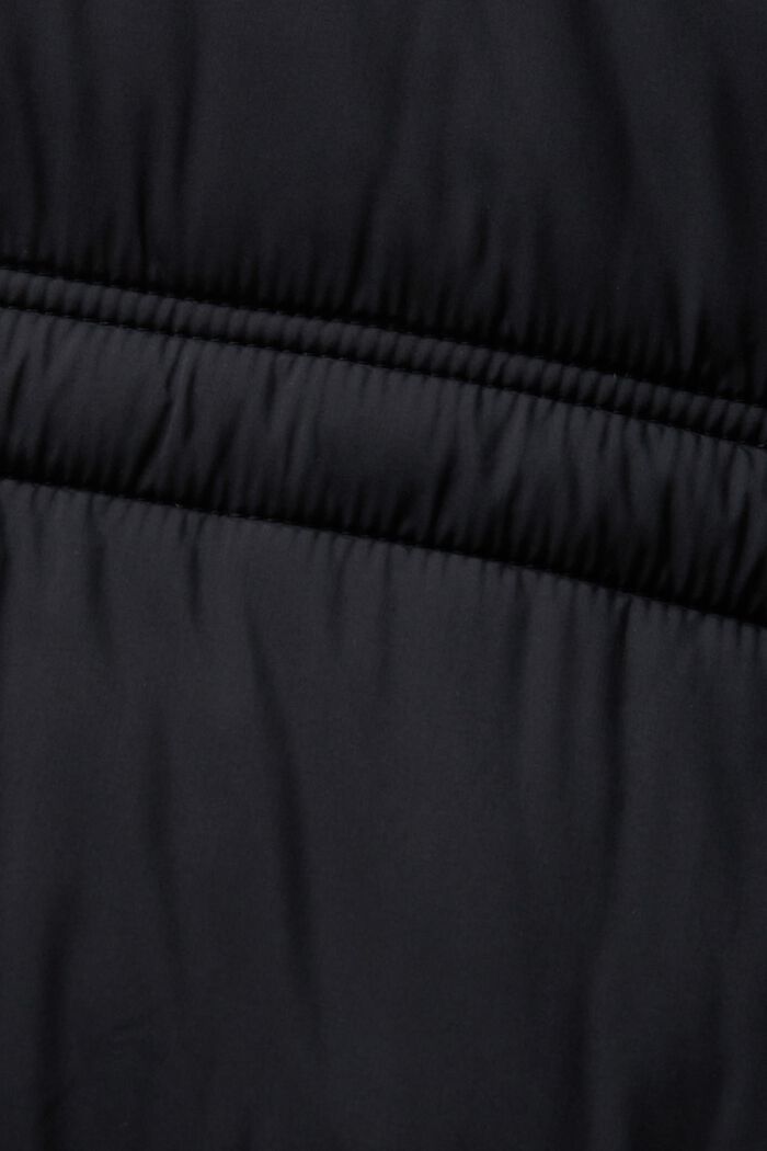 Gerecycled: gewatteerde mantel met capuchon, BLACK, detail image number 4