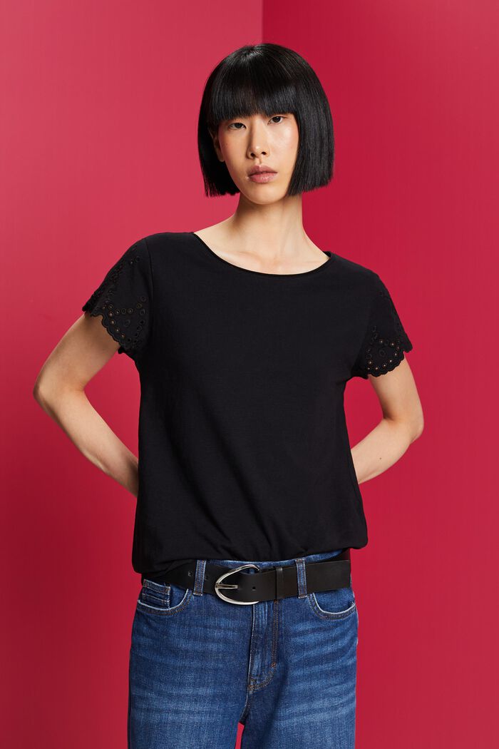 Katoenen T-shirt met mouwen met opengewerkt motief, BLACK, detail image number 0