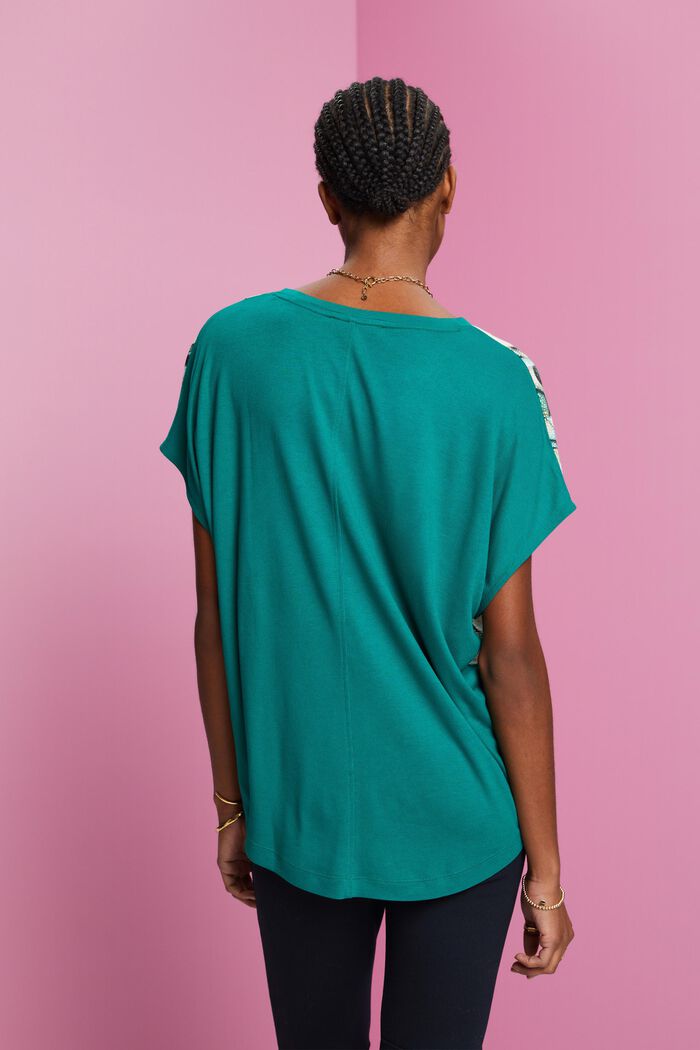 T-shirt van een materiaalmix, LENZING™ ECOVERO™, EMERALD GREEN, detail image number 3