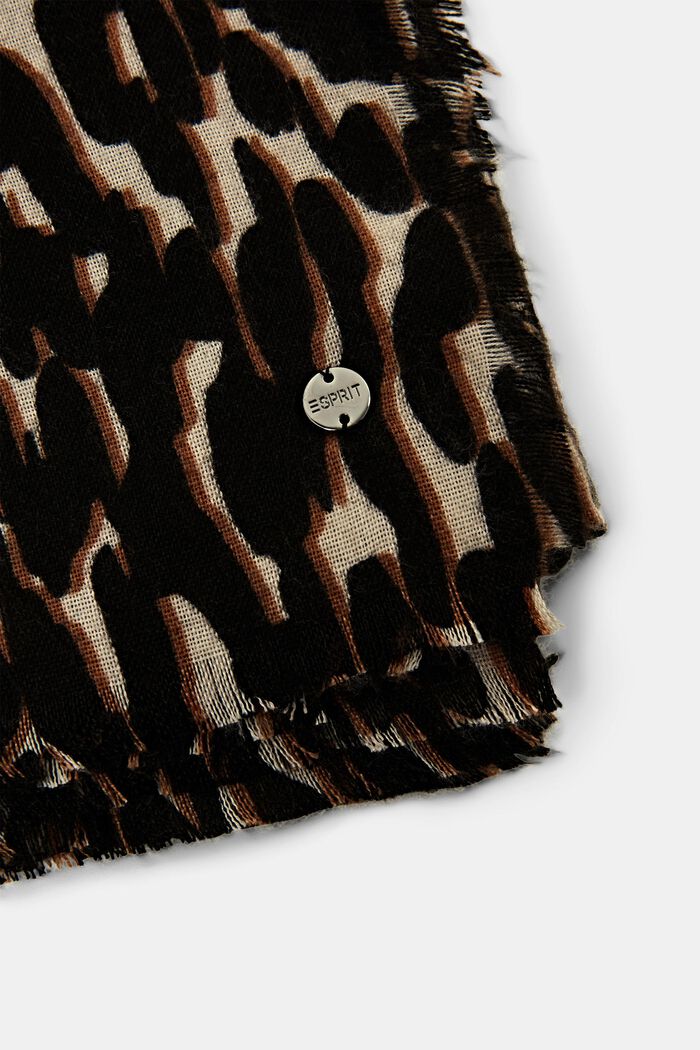 Gerecycled: sjaal met dierenprint