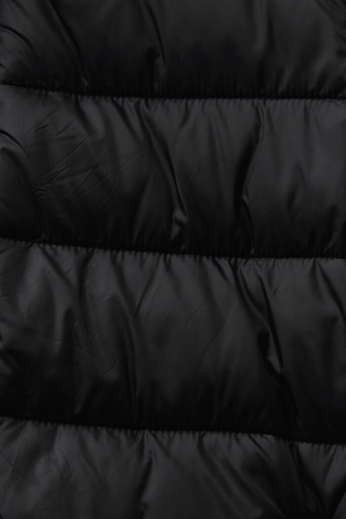 Gerecycled: gewatteerde jas met capuchon, BLACK, detail image number 5