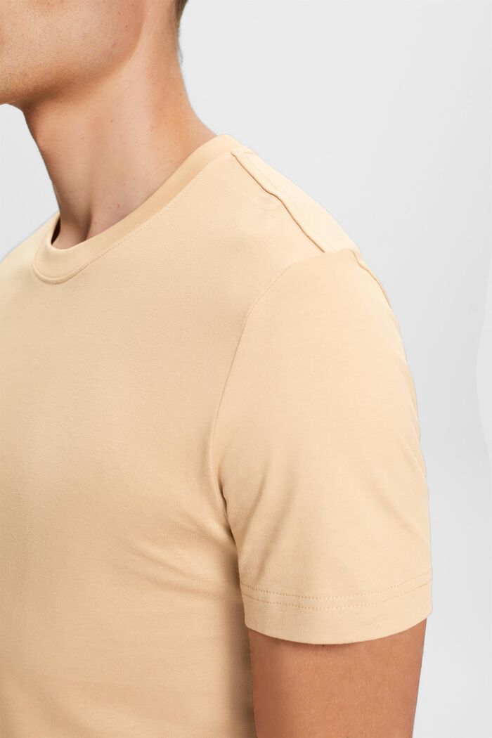 T-shirt van pima katoen-jersey met ronde hals, BEIGE, detail image number 2