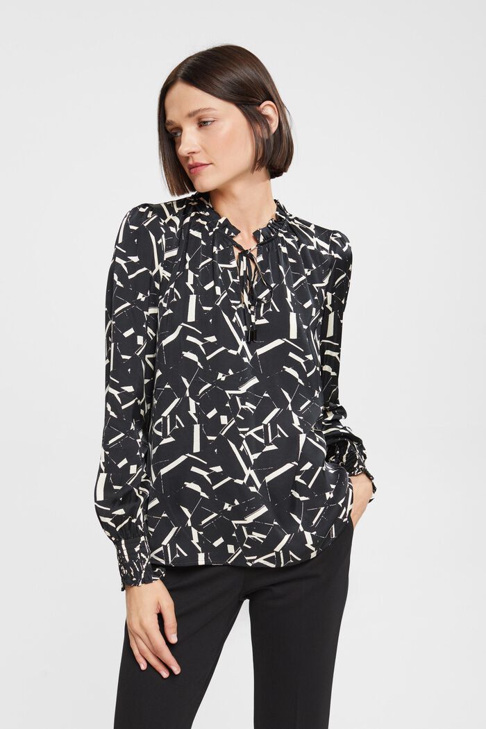 Satijnen blouse met gerimpelde kraag, LENZING™ ECOVERO™, BLACK, overview