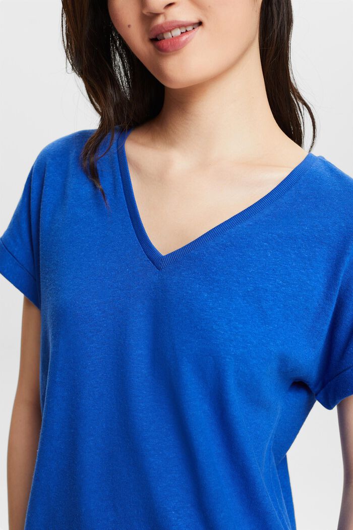 T-shirt van katoenlinnen met V-hals, BRIGHT BLUE, detail image number 3