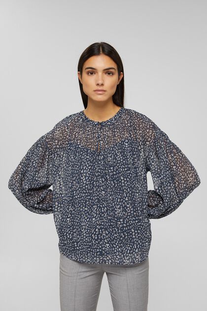 Gerecycled: chiffon blouse met print