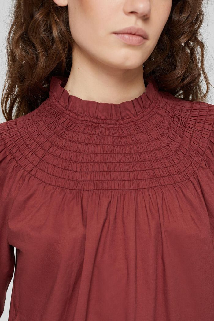 Gesmokte blouse van 100% organic cotton, GARNET RED, detail image number 2