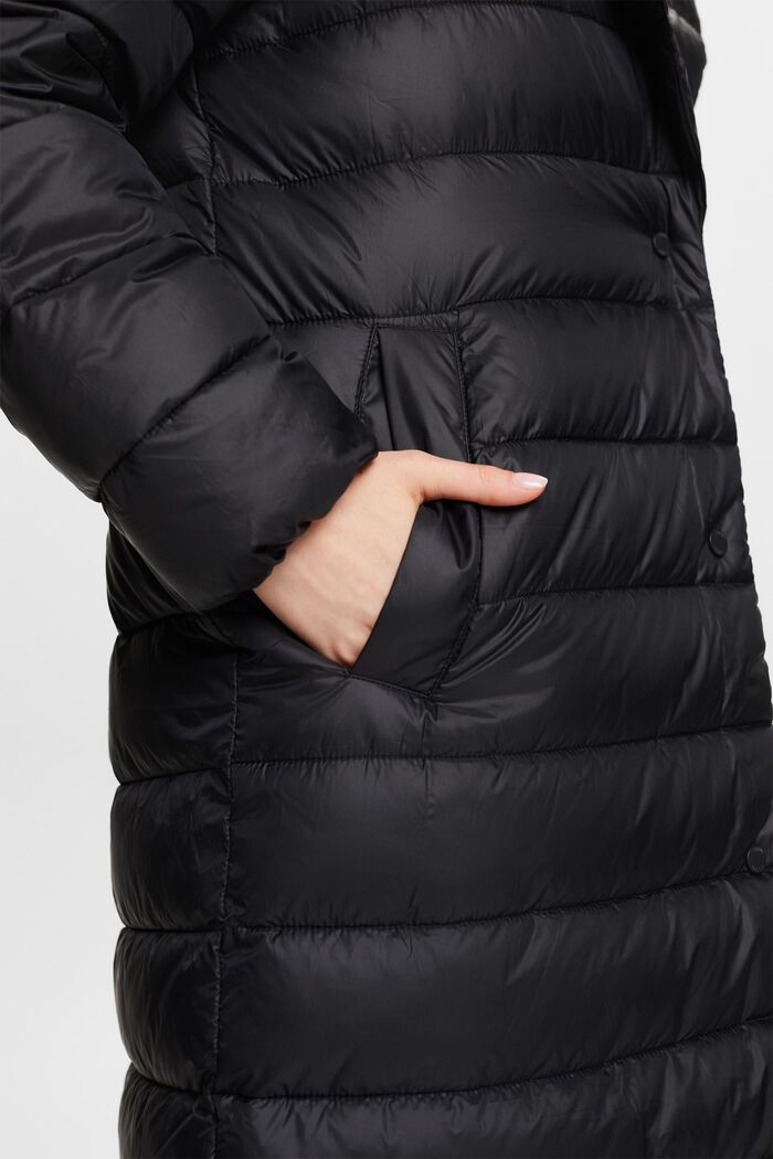 Gerecycled: gewatteerde mantel met revers, BLACK, detail image number 3