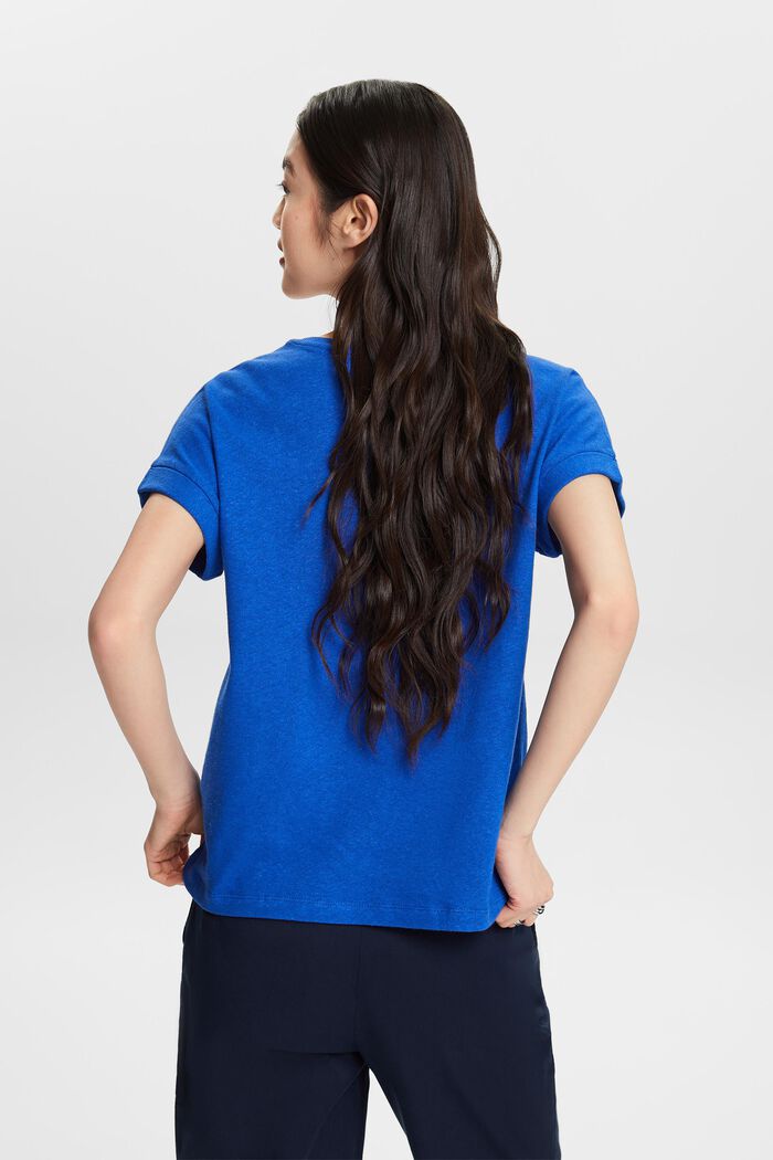 T-shirt van katoenlinnen met V-hals, BRIGHT BLUE, detail image number 2