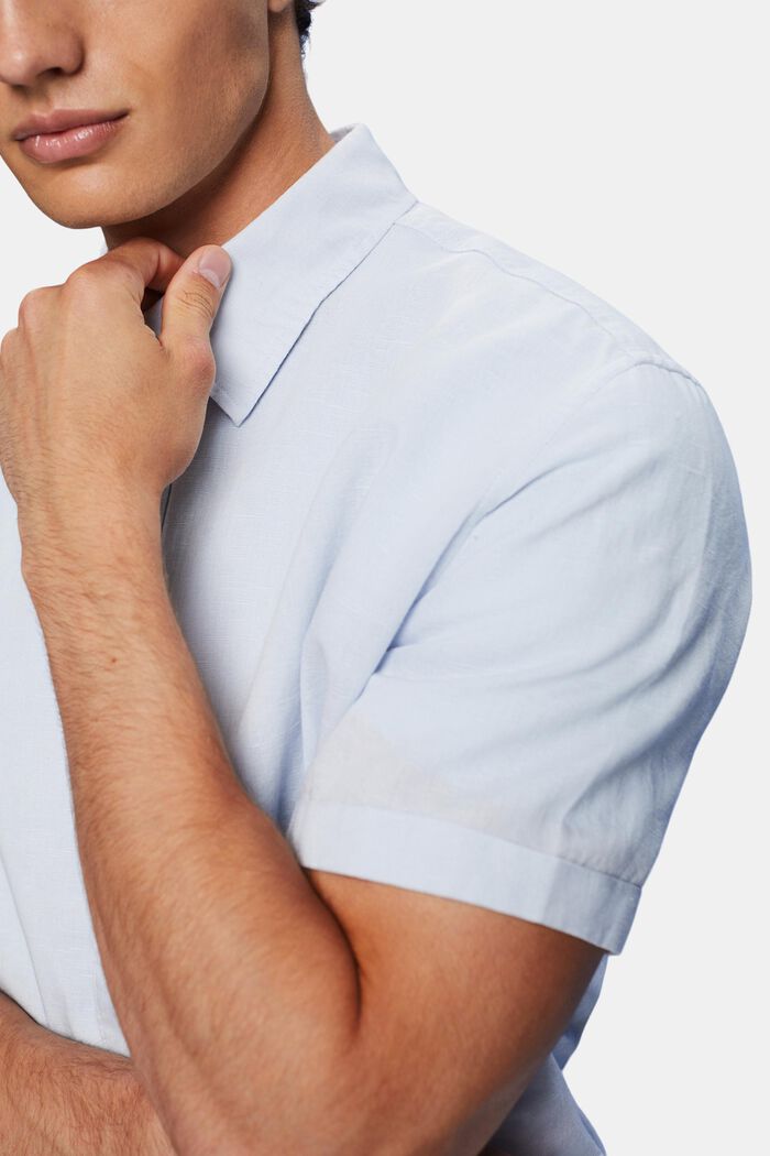 Shirt met korte mouwen van een linnen-katoenmix, LIGHT BLUE, detail image number 2