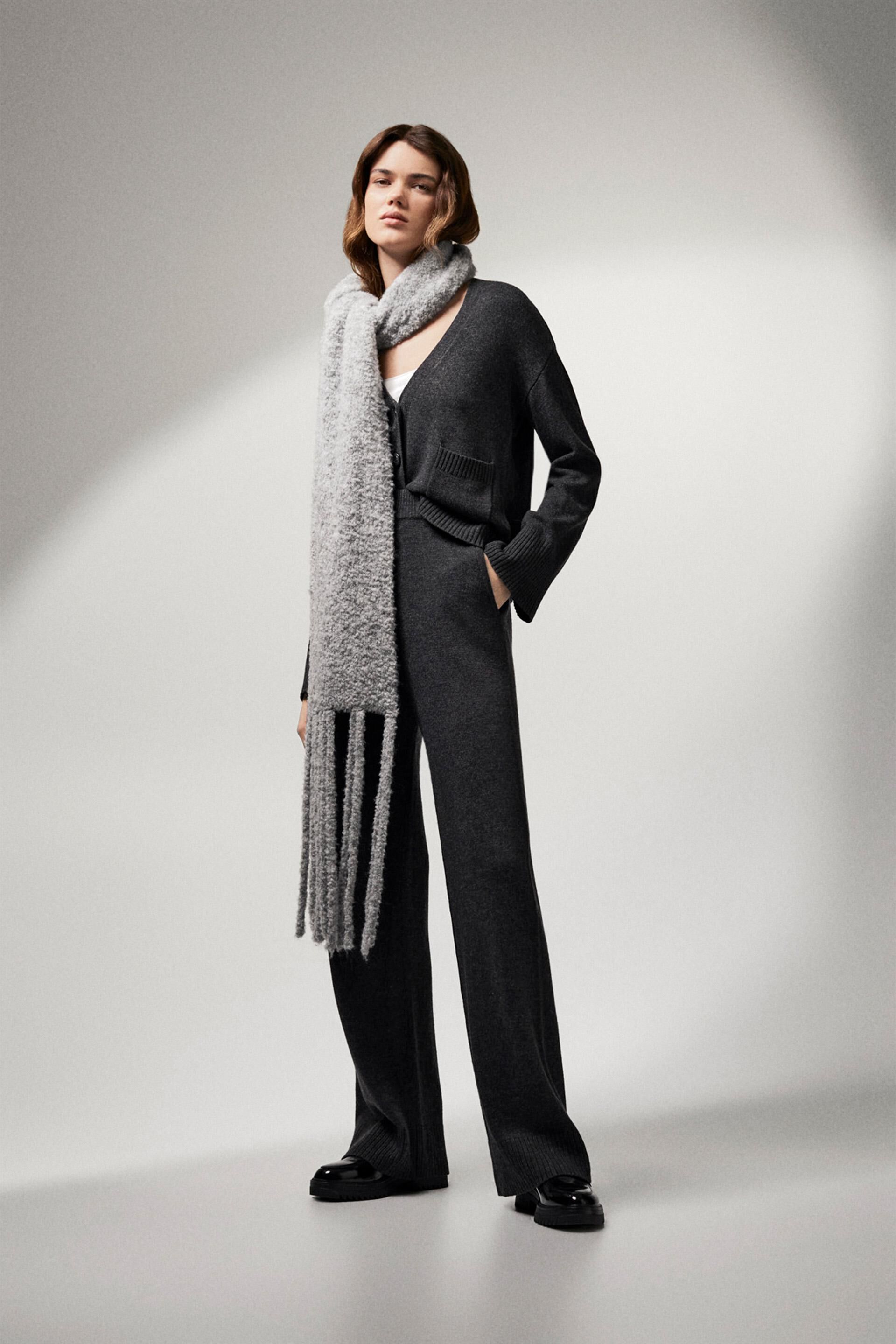 Mode Broeken Wollen broeken Massimo Dutti Wollen broek zwart casual uitstraling 