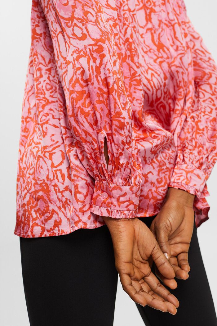 Satijnen blouse met motief en ruchesrand, PINK, detail image number 4