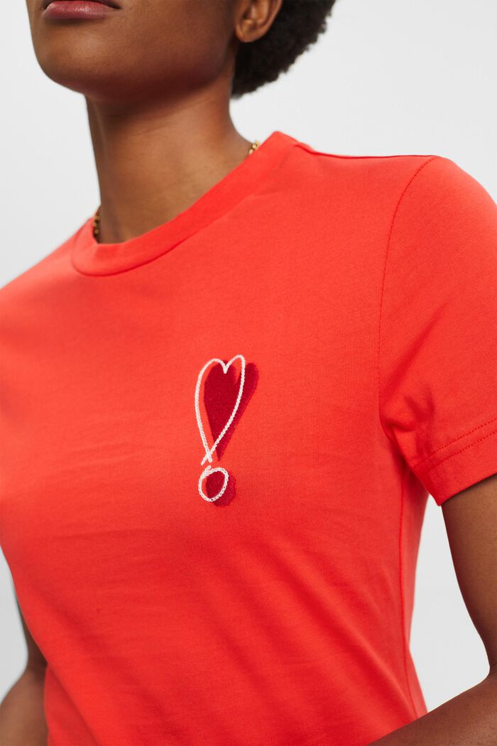 Katoenen T-shirt met geborduurd hartmotief, ORANGE RED, detail image number 2