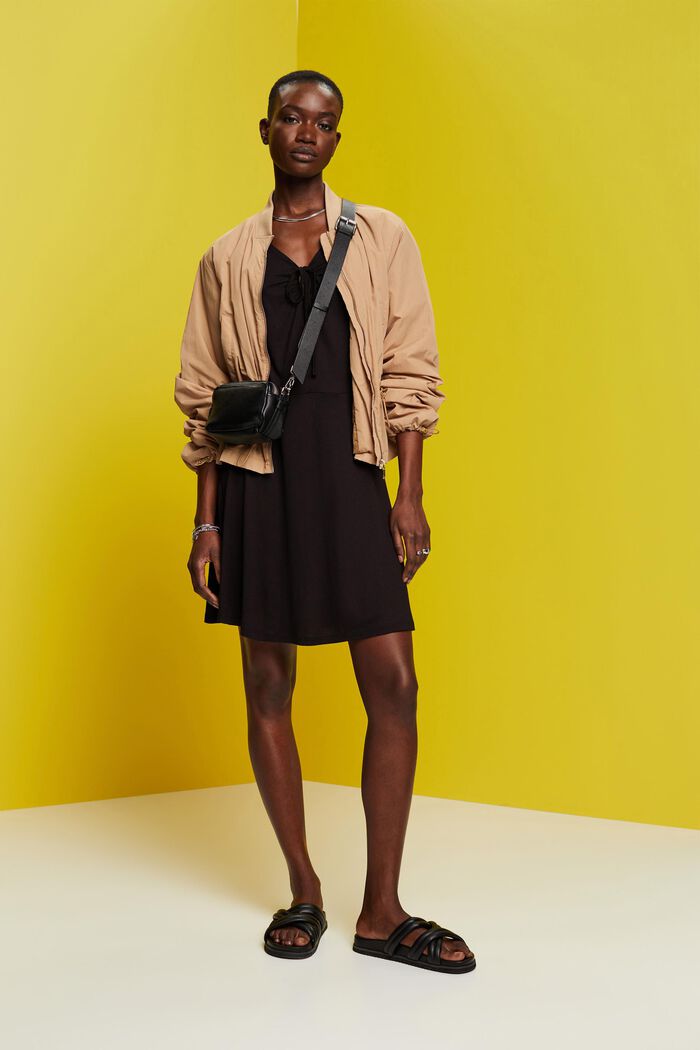 Jersey mini-jurk, LENZING™ ECOVERO™, BLACK, detail image number 1