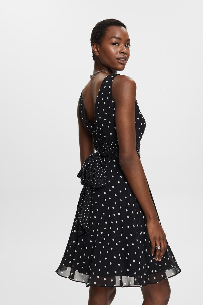 Gerecycled: chiffon jurk met gerimpelde taille, BLACK, detail image number 3