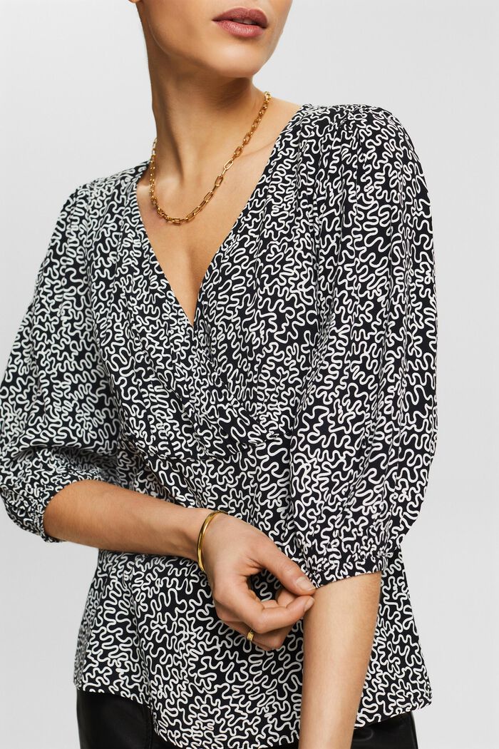 Crêpe blouse met V-hals en print, BLACK, detail image number 2